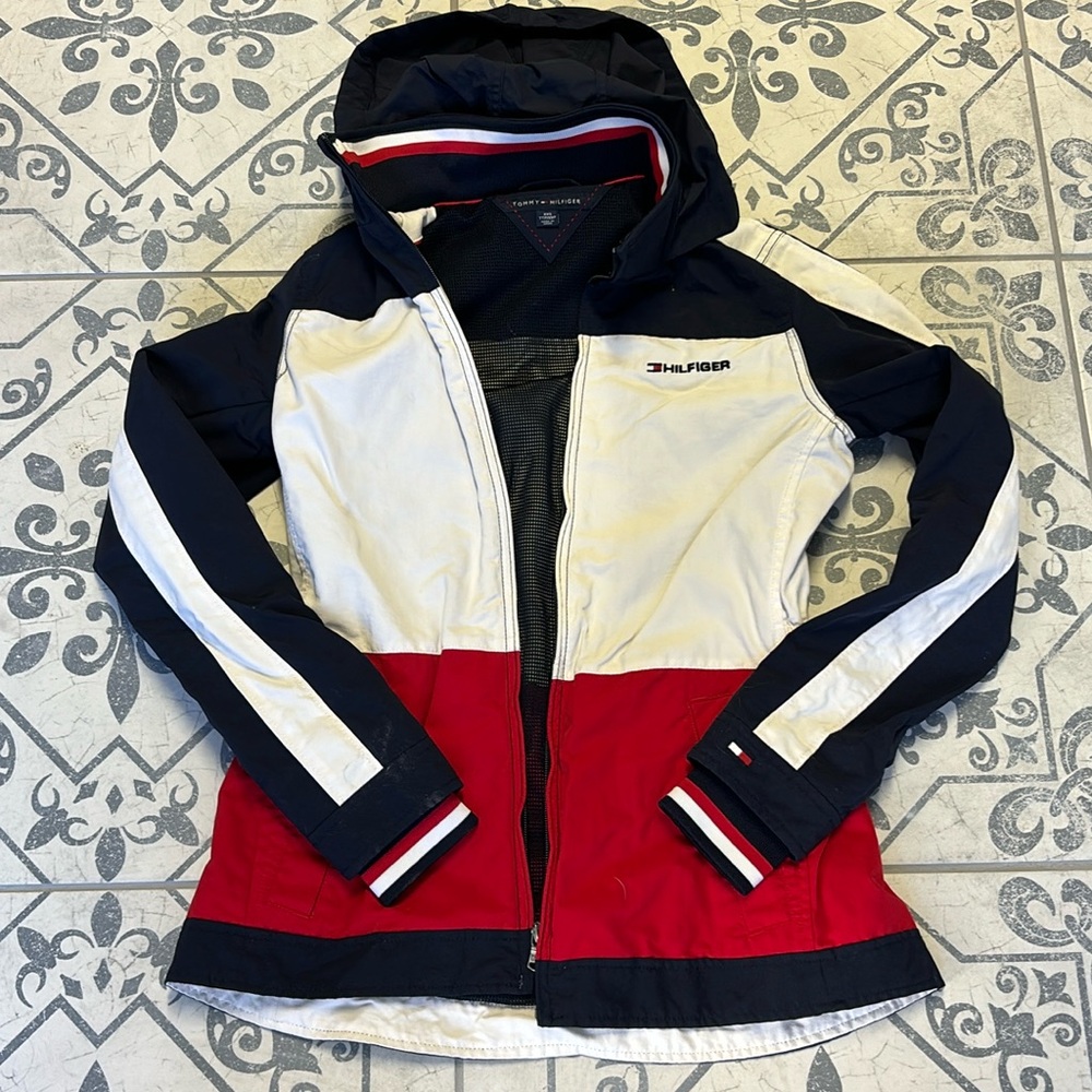 Great Condition!! Tommy Hilfiger women's lined jacket with hidden hood Size XXS